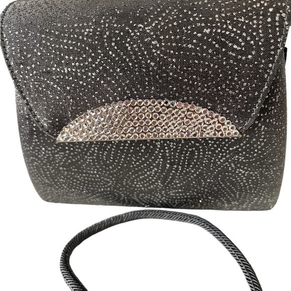 Stuart Weitzman Evening Bag Purse with Swaroviski Crystals magnetic Clasp - Picture 7 of 11